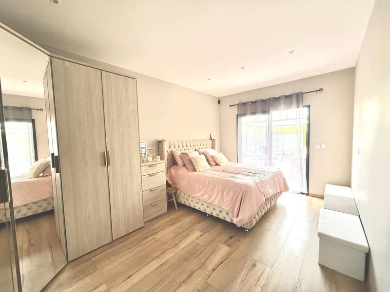 Maison - 193 m² - 7 pièces