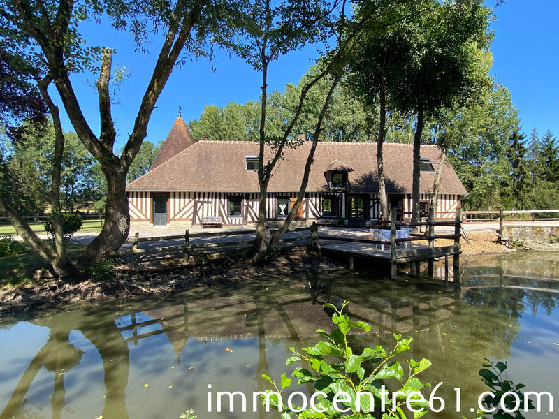 Maison - 160 m² - 6 pièces