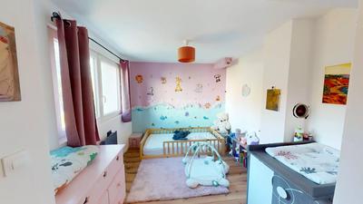 Maison - 157 m² - 8 pièces