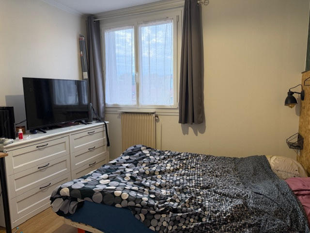 Appartement - 90 m² - 4 pièces