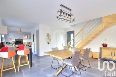 Maison - 87 m² - 4 pièces