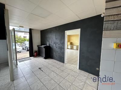 Local d'activités - 62 m² - 2 pièces