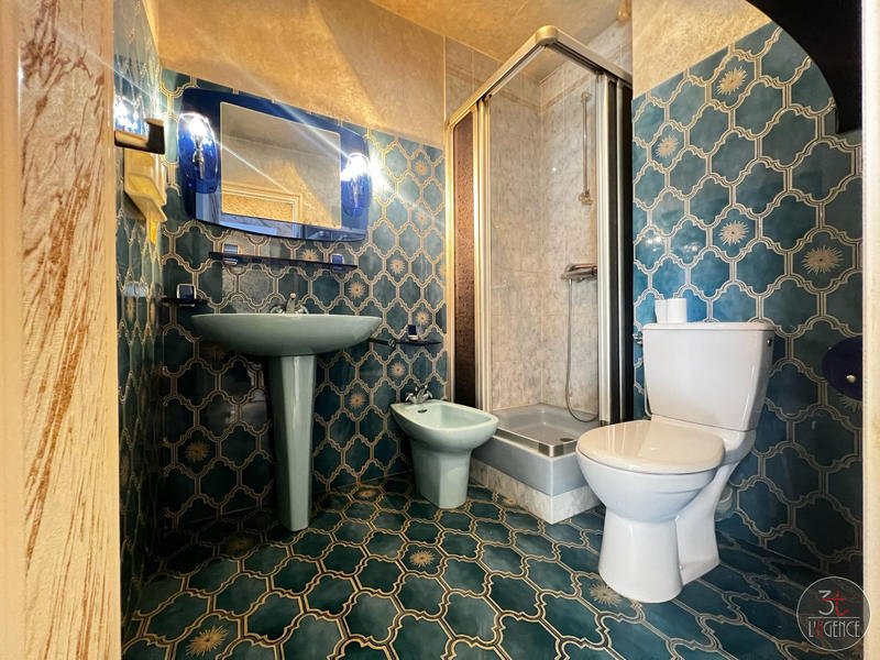 Appartement - 126 m² - 5 pièces