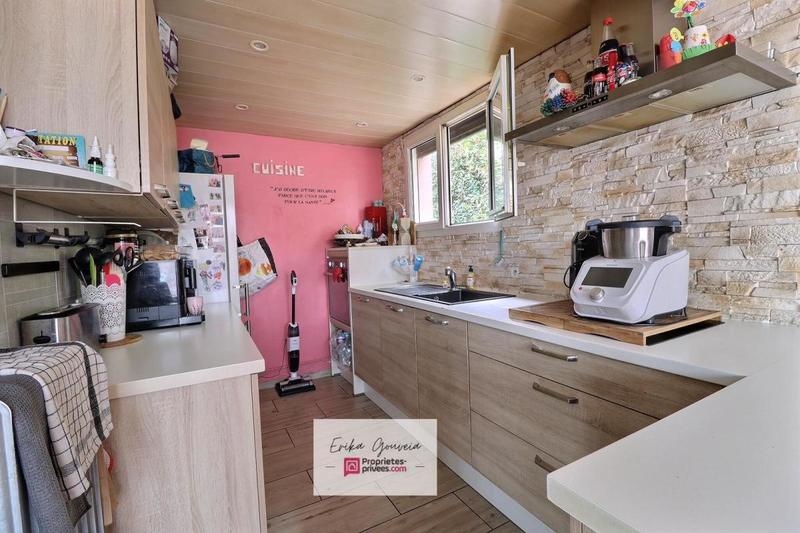 Maison - 92 m² - 3 pièces