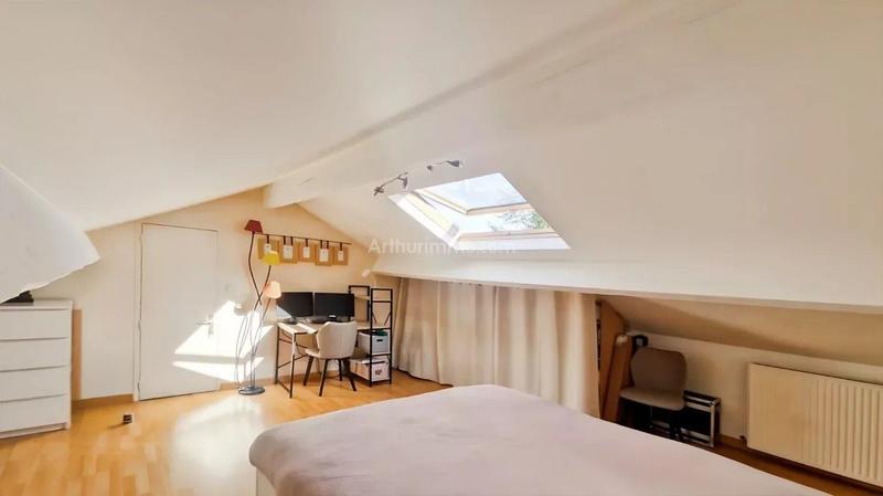 Maison - 93 m² - 5 pièces