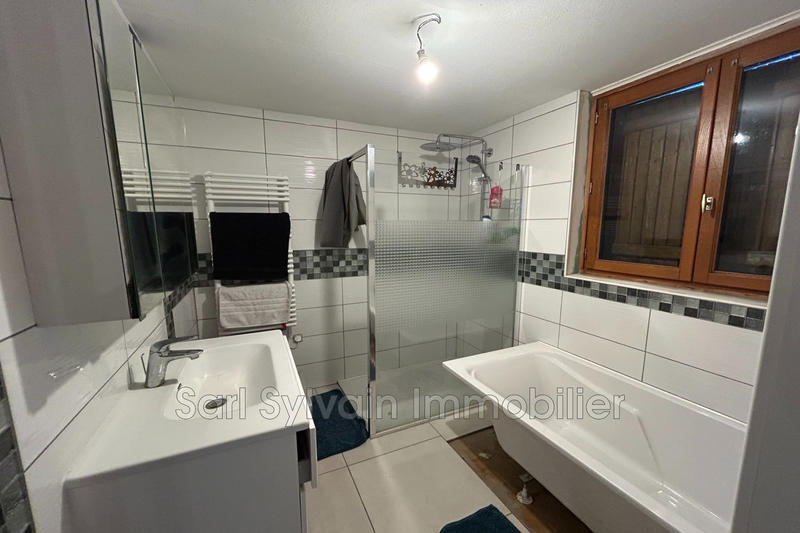 Maison - 137 m² - 5 pièces