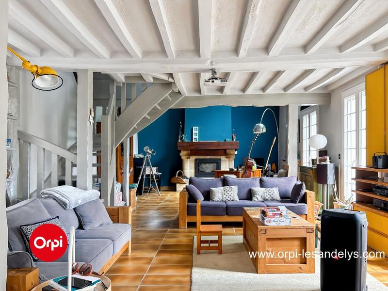 Maison - 180 m² - 8 pièces