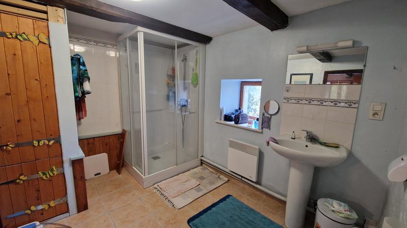 Maison en pierre - 119 m² - 4 pièces