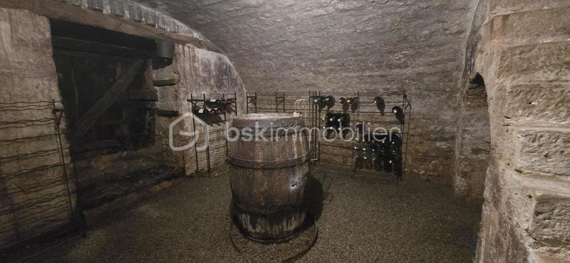 Demeure - 268 m² - 8 pièces