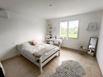 Maison - 167 m² - 6 pièces