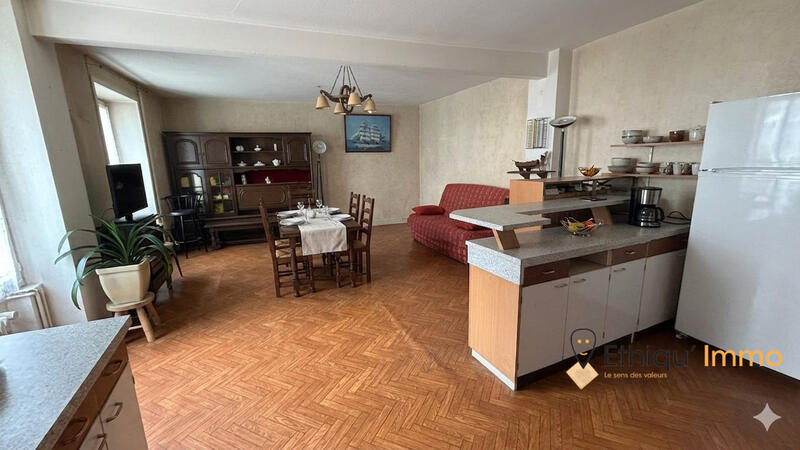 Maison ancienne - 103 m² - 4 pièces