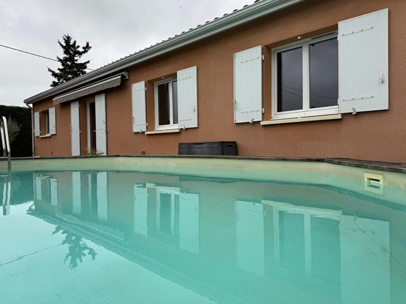 Maison - 104 m² - 5 pièces