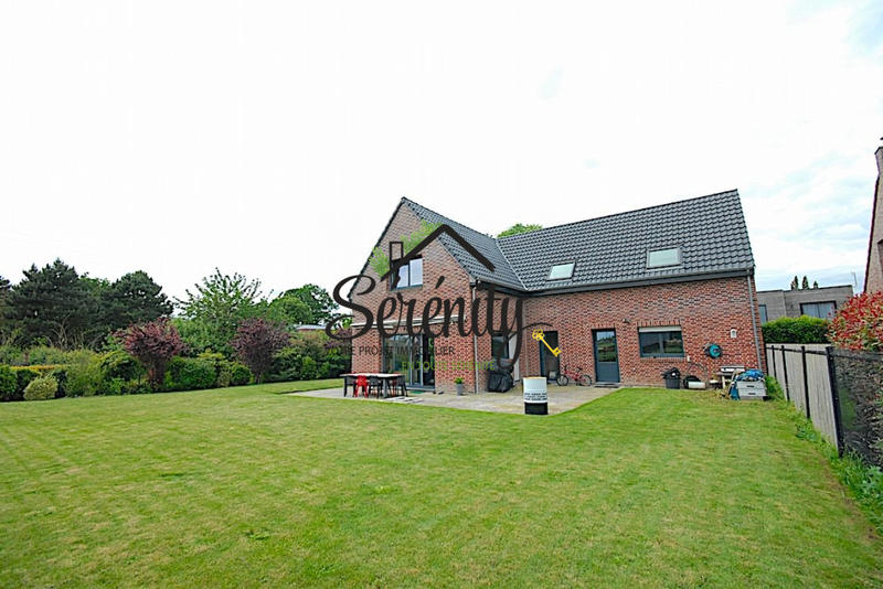 Maison - 150 m² - 7 pièces