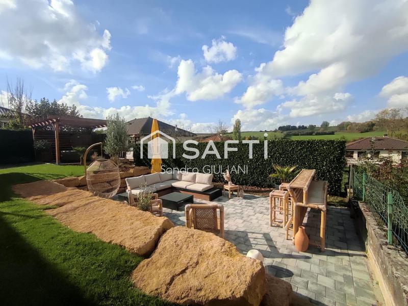 Maison - 110 m² - 5 pièces