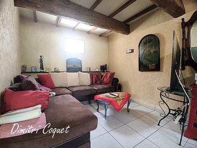 Maison - 205 m² - 7 pièces