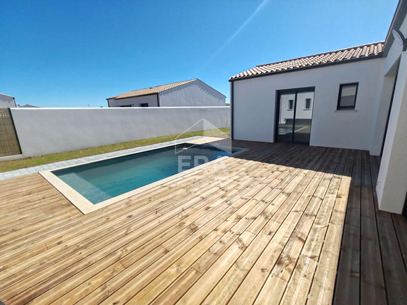 Maison - 139 m² - 6 pièces