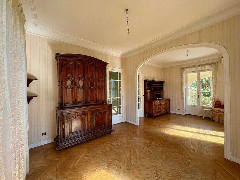 Villa - 160 m² - 6 pièces