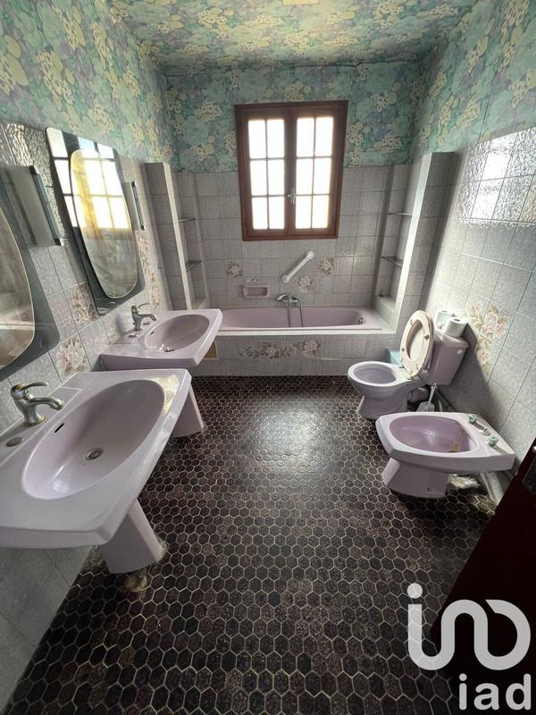 Maison - 163 m² - 6 pièces