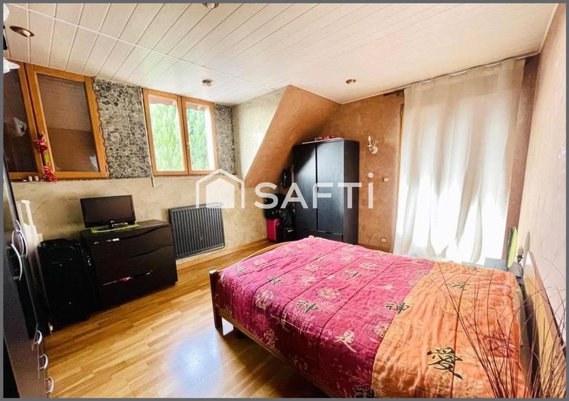 Maison - 145 m² - 6 pièces