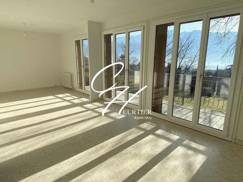 Maison - 151 m² - 6 pièces