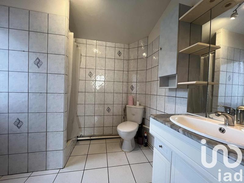 Maison - 219 m² - 11 pièces