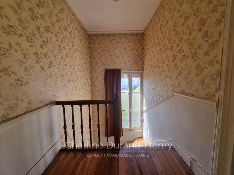 Duplex - 109 m² - 8 pièces