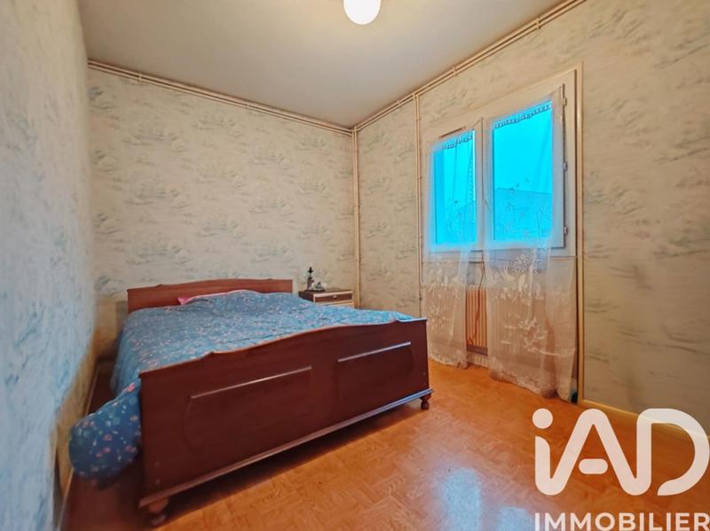 Maison - 92 m² - 5 pièces