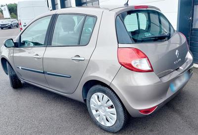 Renault Clio III Expression Clim 1.2 Tce 100 Eco2