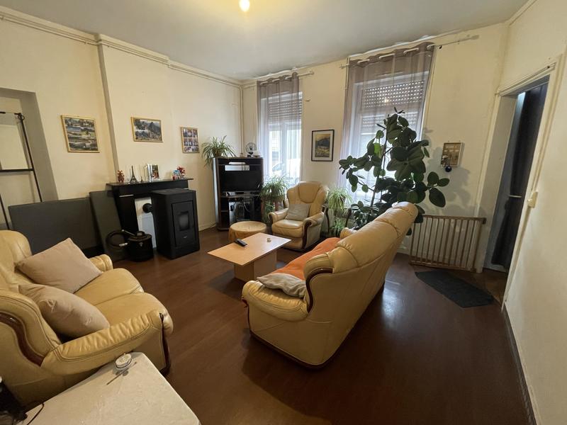 Maison jumelée - 90 m² - 5 pièces