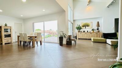 Maison - 158 m² - 6 pièces