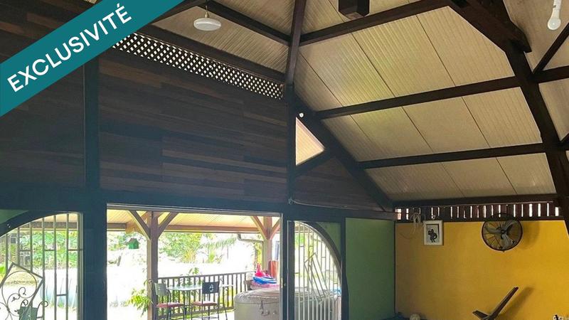 Maison - 273 m² - 6 pièces