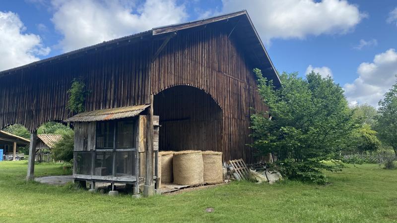 Maison - 350 m² - 7 pièces