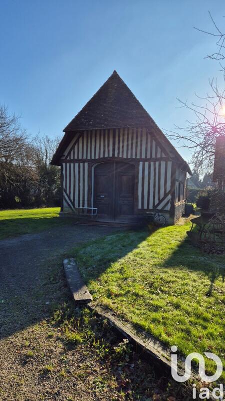 Maison - 183 m² - 9 pièces