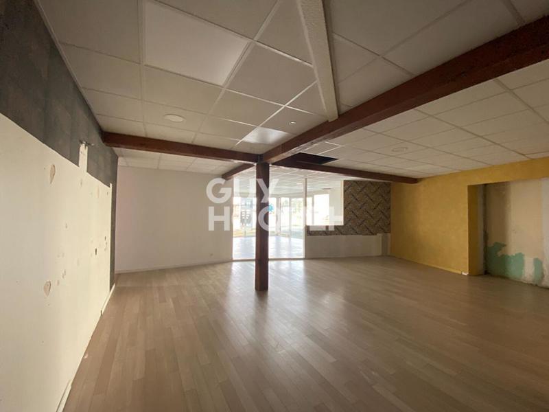 Local commercial - 221 m²