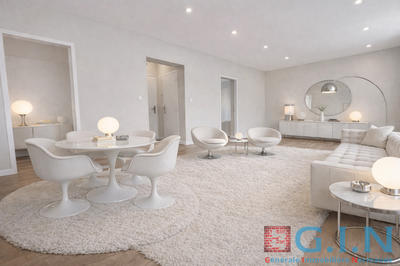 Appartement - 80 m² - 4 pièces