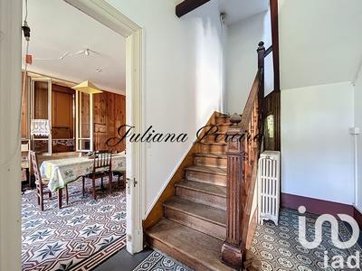 Maison - 248 m² - 11 pièces