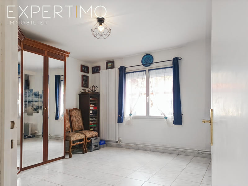 Maison - 83 m² - 5 pièces