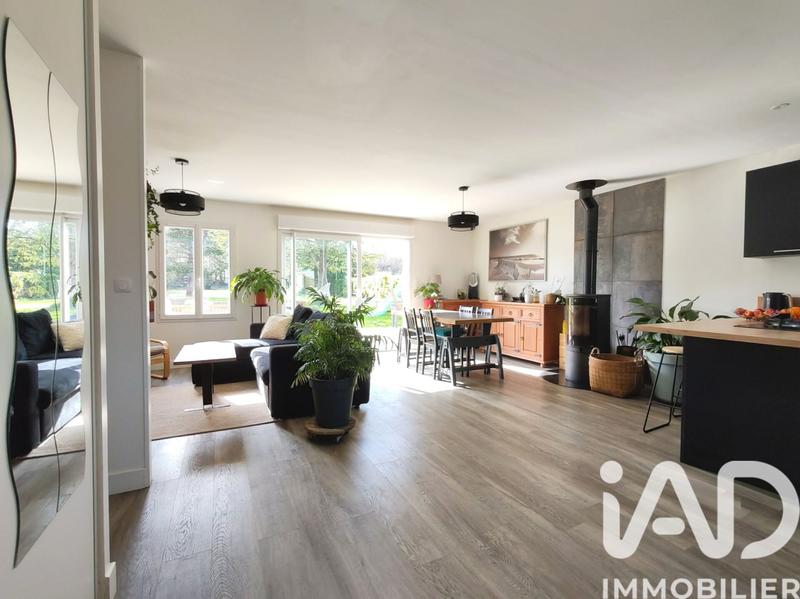 Maison - 91 m² - 5 pièces