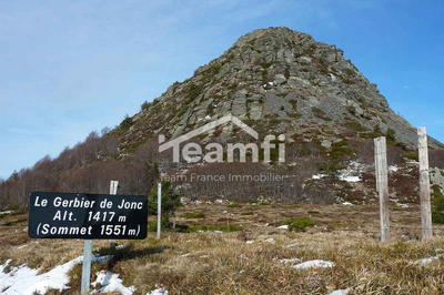 Fonds de commerce - 1 212 m²