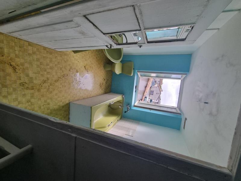 Maison - 266 m² - 5 pièces