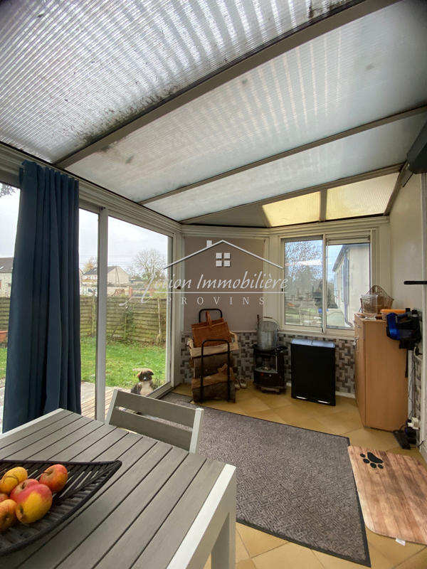 Maison - 92 m² - 5 pièces