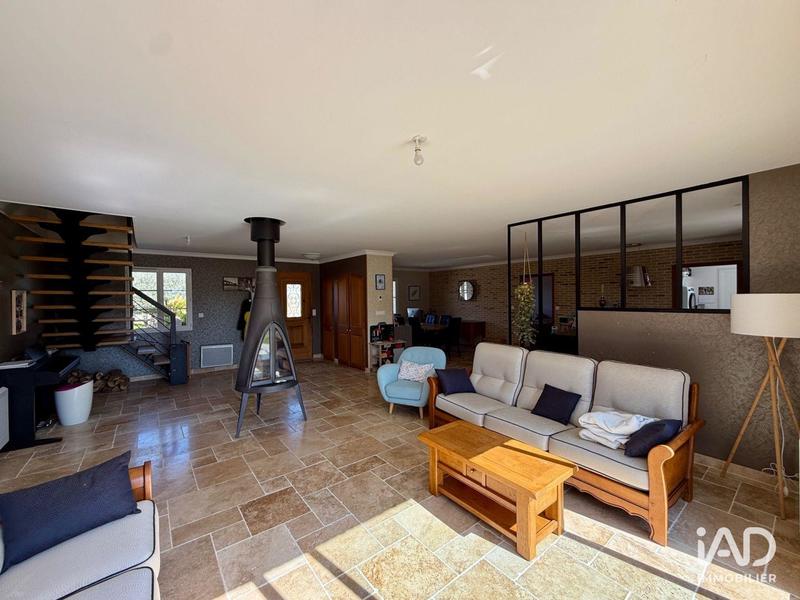 Maison - 170 m² - 5 pièces