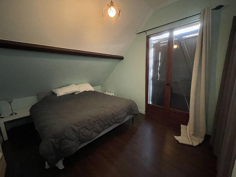 Maison traditionnelle - 149 m² - 6 pièces