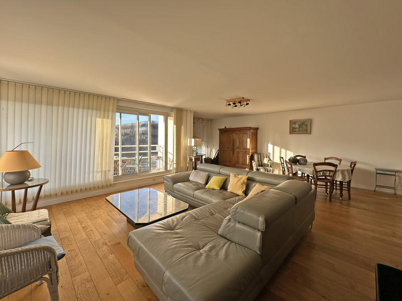 Appartement - 102 m² - 5 pièces