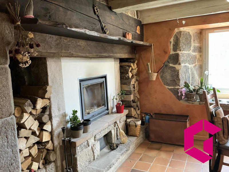 Maison ancienne - 130 m² - 6 pièces