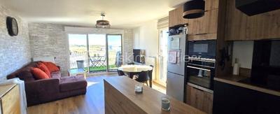 Appartement - 79 m² - 4 pièces