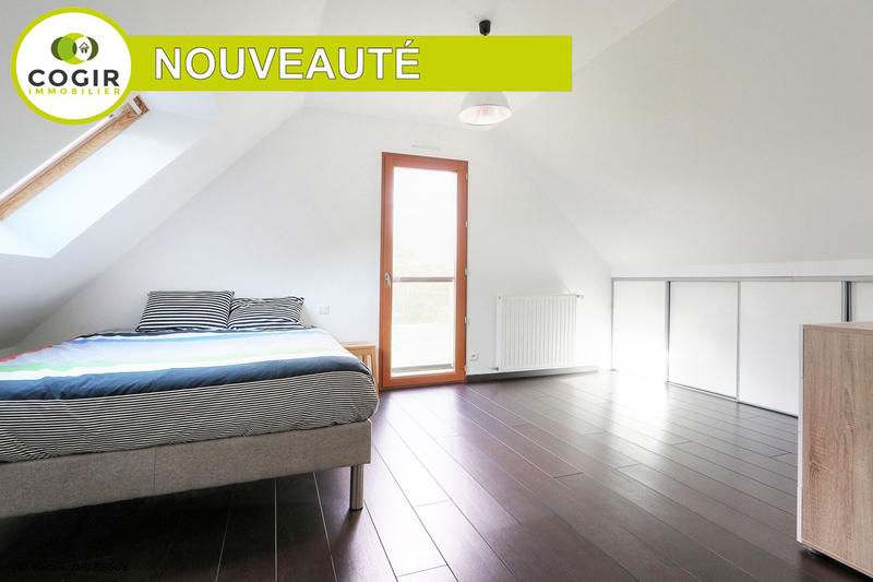 Maison - 250 m² - 8 pièces