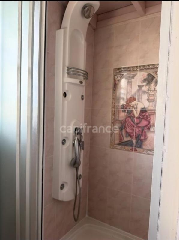 Appartement ancien - 96 m² - 3 pièces