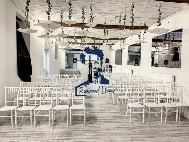 Bureau - 160 m² - 2 pièces