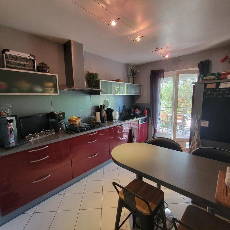 Maison - 107 m² - 5 pièces